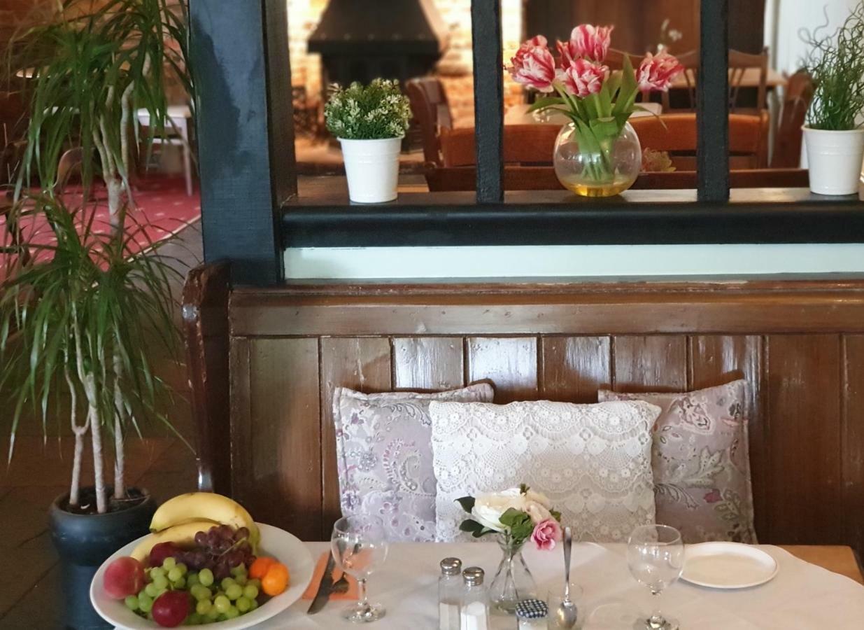 Готель The Fleur De Lys Дорчестер-он-Темз Екстер'єр фото